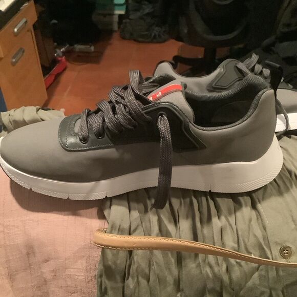 Prada size uk 9.5 us 10.5 tech laced trainer sneaker shoe eu size 44 - Picture 3 of 14